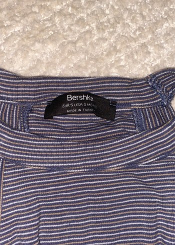 Bershka V Yaka, Kolsuz, Örgü Kadın crop
