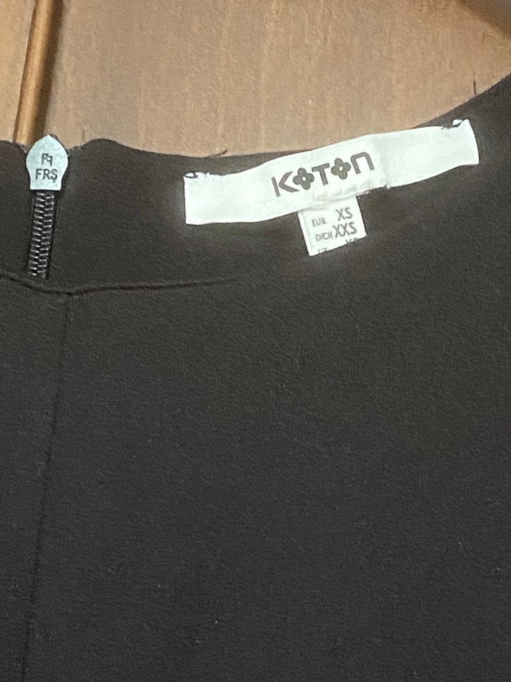 KOLSUZ DRAPELİ ELBİSE - Görsel 2