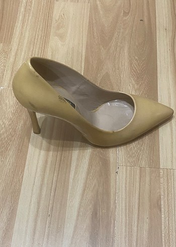 SİVRİ TOPUKLU AYAKKABI - Görsel 3