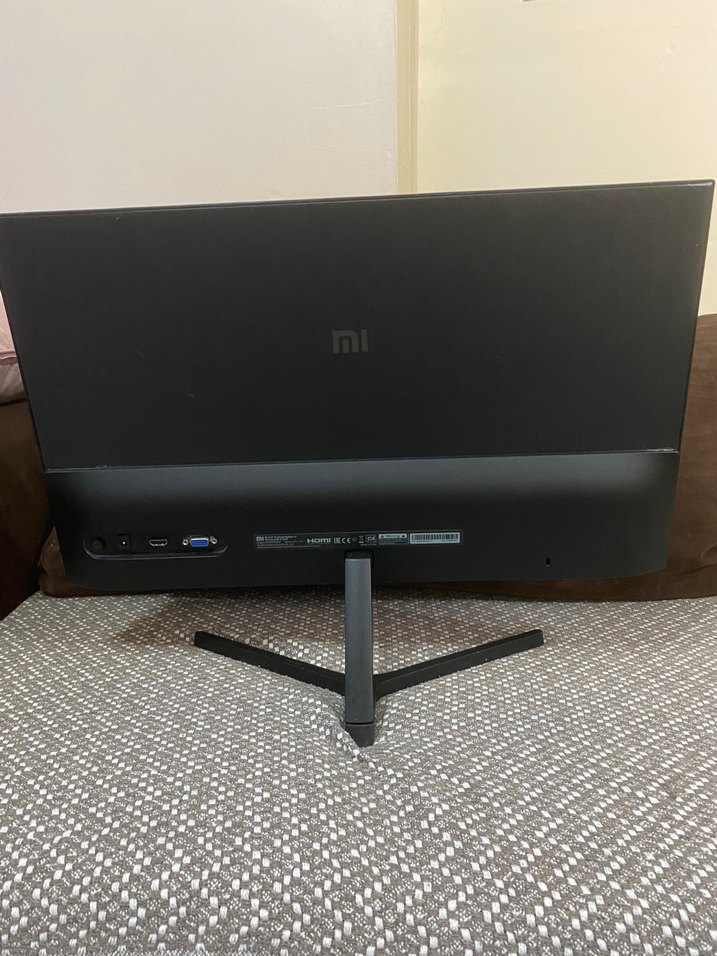 Mİ MARKA MONİTÖR PANEL KIRIK 24 inç MONİTÖR - Görsel 5