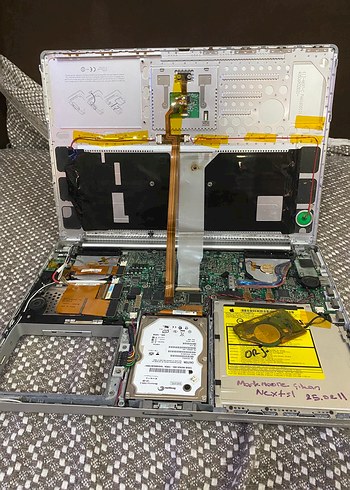 Beden POWERBOOK G4 açıklanayı okuyun