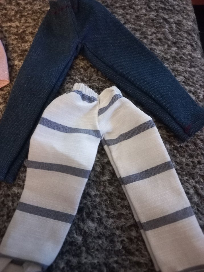 Çeşitli Bebek Kıyafetleri ve Çantaları Seti Barbie için - Görsel 2