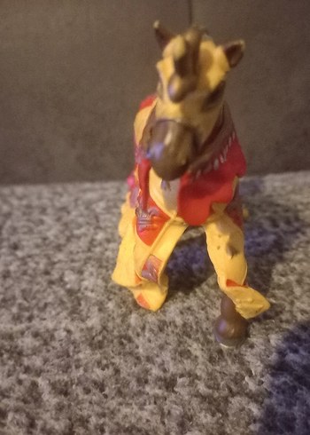 Çok Renkli Ortaçağ At Figürü papo - Görsel 2