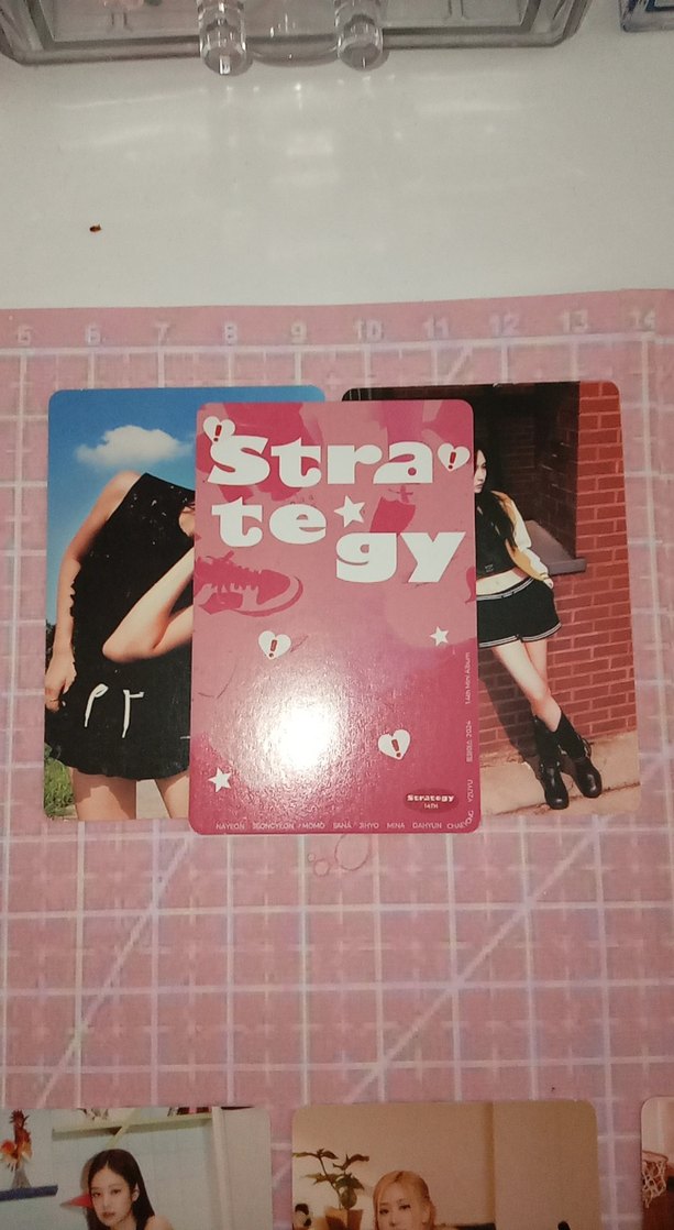 twice 3lü lomocard tekli satiyoruum - Görsel 3