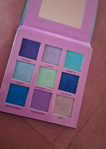 Pastel Mor Far Paleti