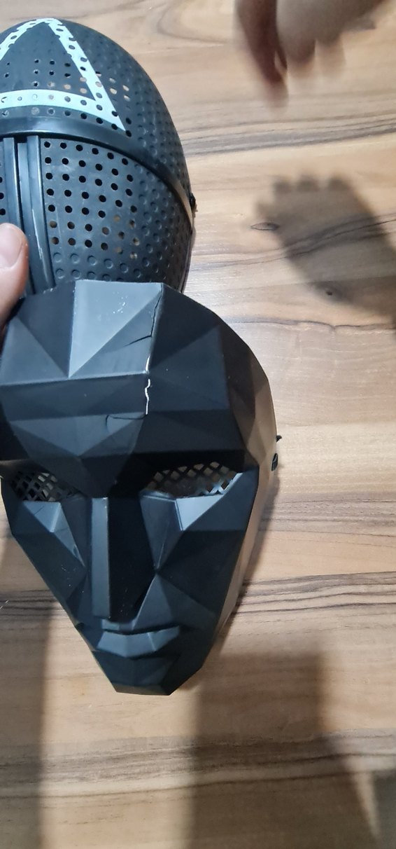 Squid game 4 adet delikli ve geometrik desenli maske - Görsel 2