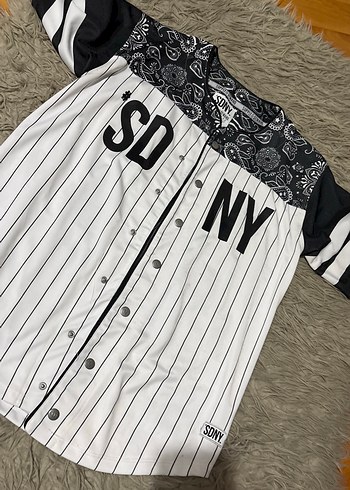 Düğmeli Baskılı Erkek Jersey Tişört - Görsel 2