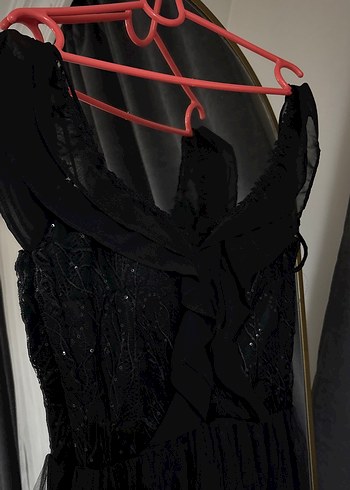 Siyah Gotik Nakışlı Uzun Abiye Elbise - Görsel 4