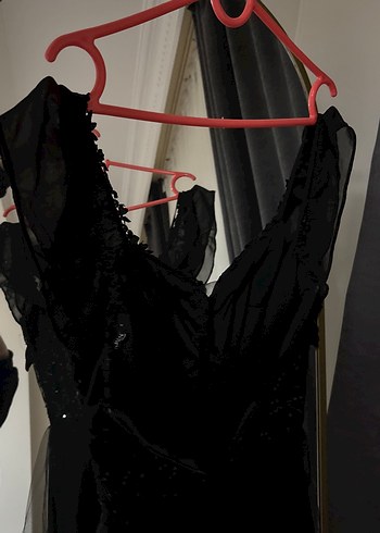 Siyah Gotik Nakışlı Uzun Abiye Elbise - Görsel 2