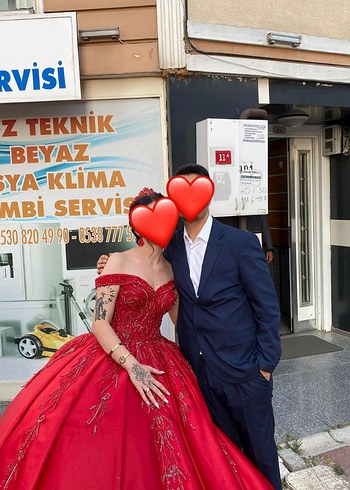 m Beden Kırmızı madonna yaka İşlemeli kına elbisesi