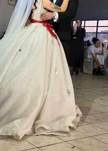 Gelinlik İşlemeli Prenses Gelinlik, Uzun ve Zarif
