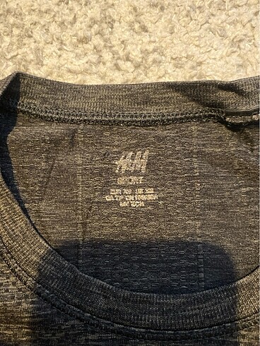 xs Beden H&m spor tshirt