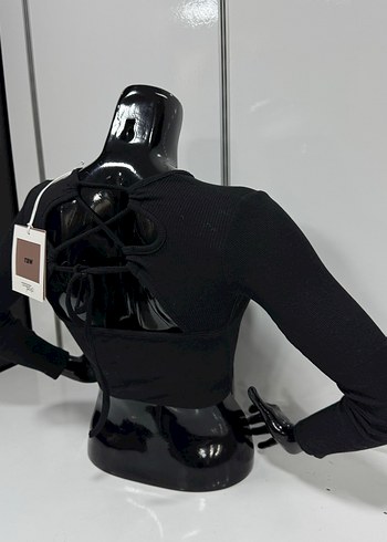 Siyah Bisiklet Yaka Uzun Kollu Crop Top - Görsel 3