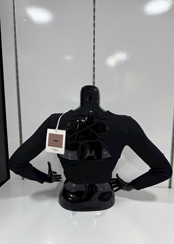 Siyah Bisiklet Yaka Uzun Kollu Crop Top - Görsel 2