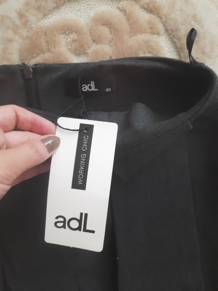 ADİL IŞIK ANVELOP KESİM PİLELİ ETEK - Görsel 3