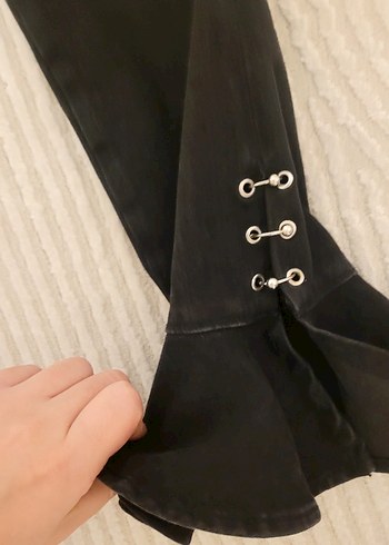 Yüksek Bel Fırfırlı Siyah Cigarette Pantolon - Görsel 3