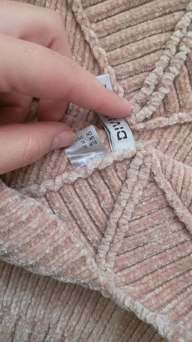 Pembe V Yaka Örgü Kadın Kazak - Görsel 4