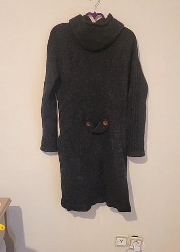 Düğmeli Siyah Uzun Hırka - Görsel 5