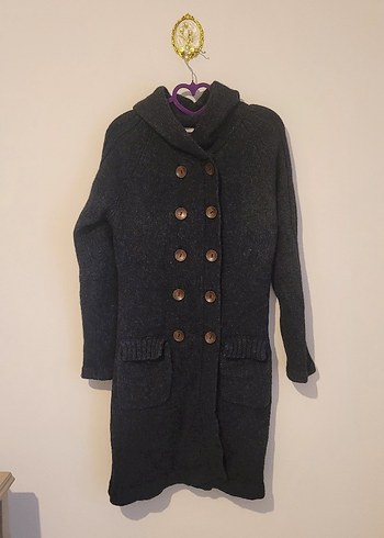 Düğmeli Siyah Uzun Hırka - Görsel 2