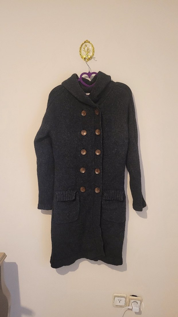 Düğmeli Siyah Uzun Hırka - Görsel 2