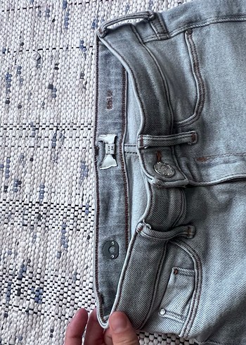 Gri Kadın Denim Normal Boy Dar Kesim Jean - Görsel 3