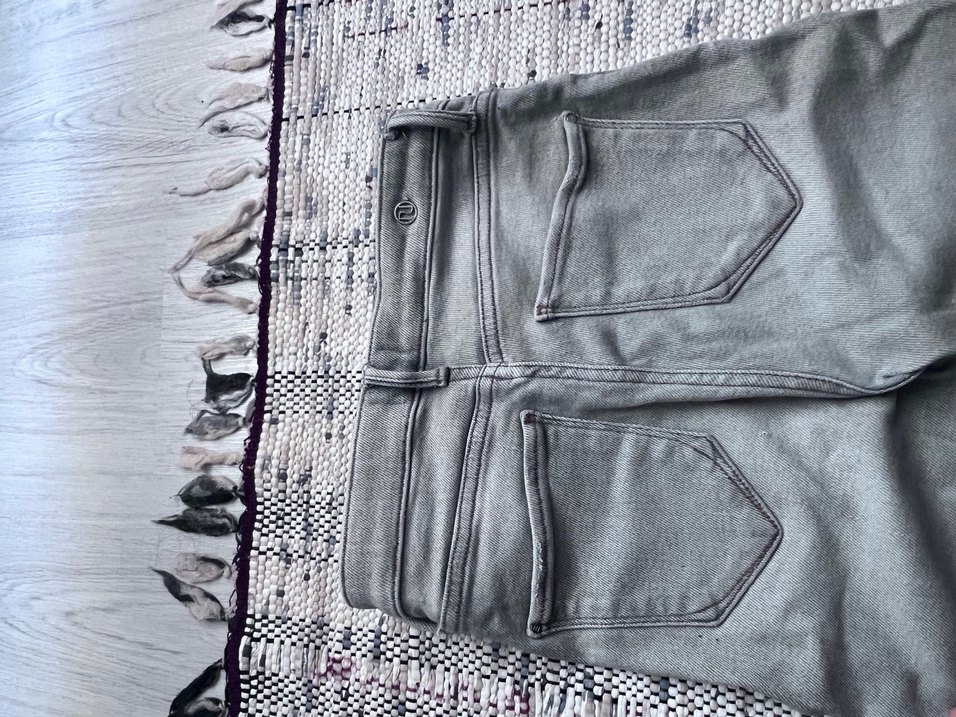 Gri Kadın Denim Normal Boy Dar Kesim Jean - Görsel 4