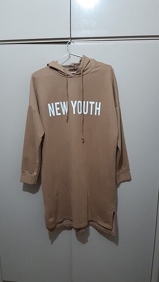 Kapşonlu sweatshirt