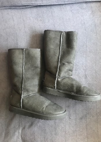 Gri Süet Kürklü Stiletto Topuklu Kadın Bot