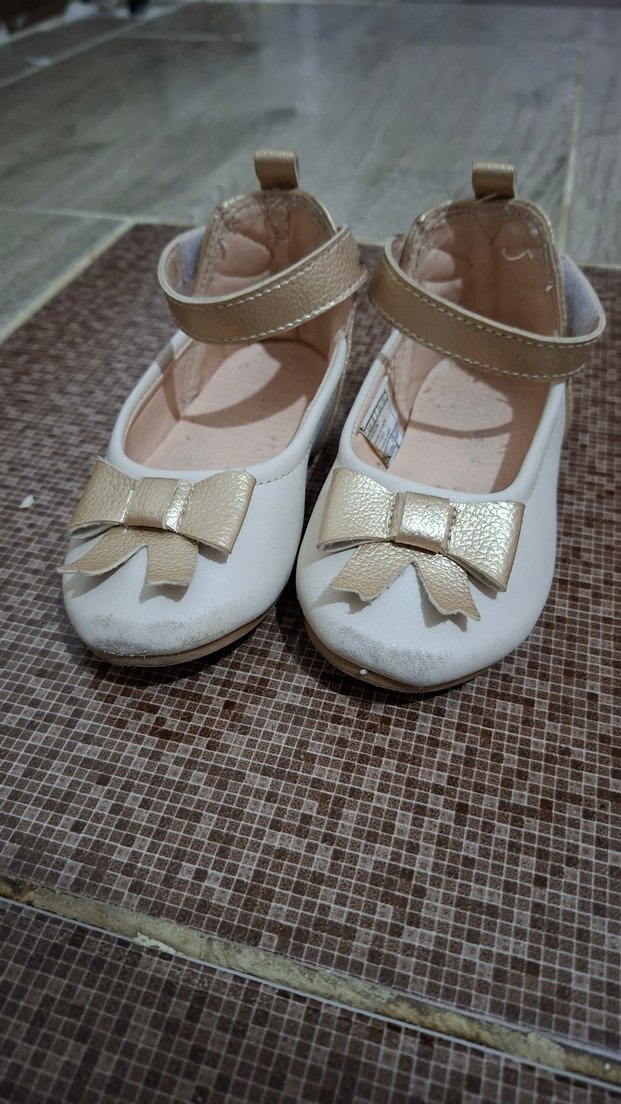 Beyaz Fiyonklu Kız Çocuk Babet Ayakkabı - Görsel 2