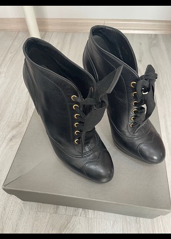 Siyah Deri Vintage Topuklu Kadın Bot - Görsel 2