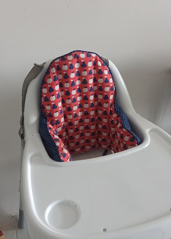 Kırmızı Desenli Gri Bebek Mama Sandalyesi