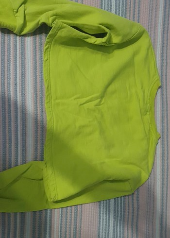 Yeşil Mini Crop Sweatshirt - Görsel 2