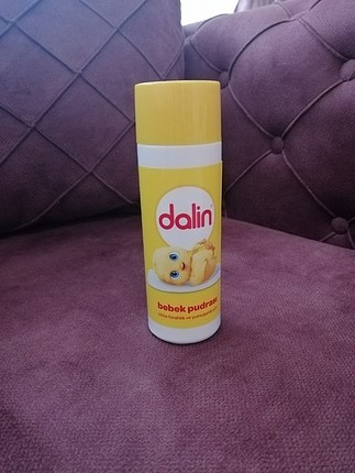 Dalin bebek pudrası