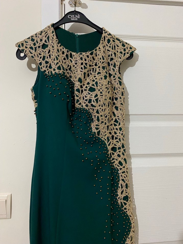 Dantel Detaylı Yeşil Uzun Abiye Elbise - Görsel 2