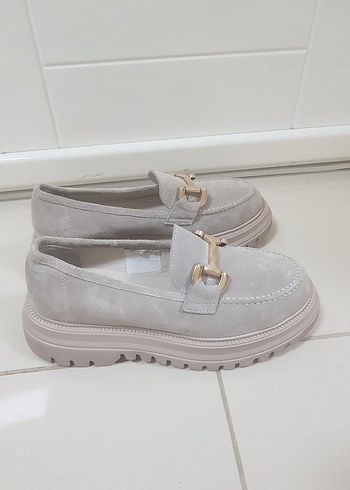 Nine West Bej Süet Tokalı Kadın Loafer