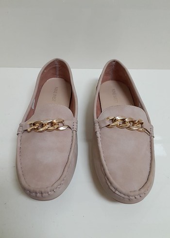 Nine west Bej Süet Zincir Detaylı Babet