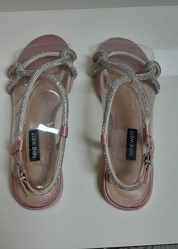 Nine West Pembe Yılan Desenli Dolgu Topuklu Kadın Ayakkabı