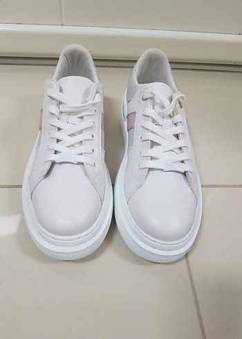 İNCİ SPOR AYAKKABI 39 NUMARA - Görsel 2