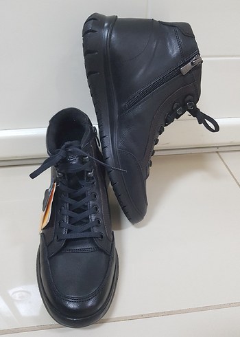 DOCKERS HAKİKİ DERI FERMUARLI BAĞCIKLI  BOT - Görsel 5