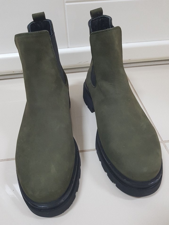 İNCİ HAKİKİ DERİ BOT 41 NO - Görsel 2