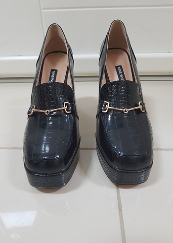 Klasik Siyah Yılan Derisi Platform Topuklu Ayakkabı - Görsel 2