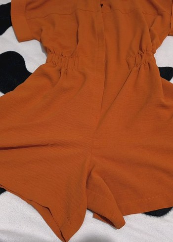 Düğmeli tuurncu Kadın Mini Tulum - Görsel 3