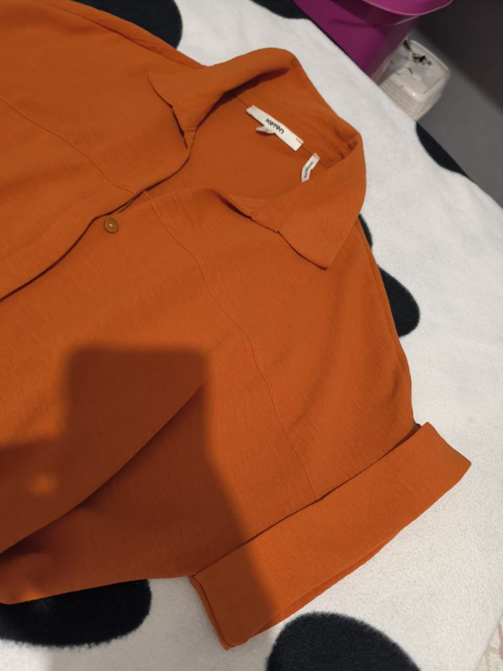 Düğmeli tuurncu Kadın Mini Tulum - Görsel 4