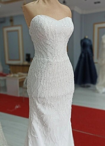 Straplez balık model gelinlik veya nikah elbisesi 