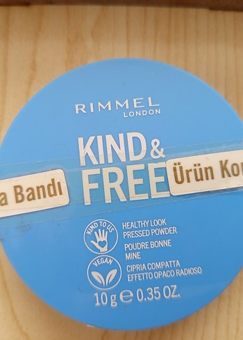 Rimmel London Kind & Free Transparan Powder