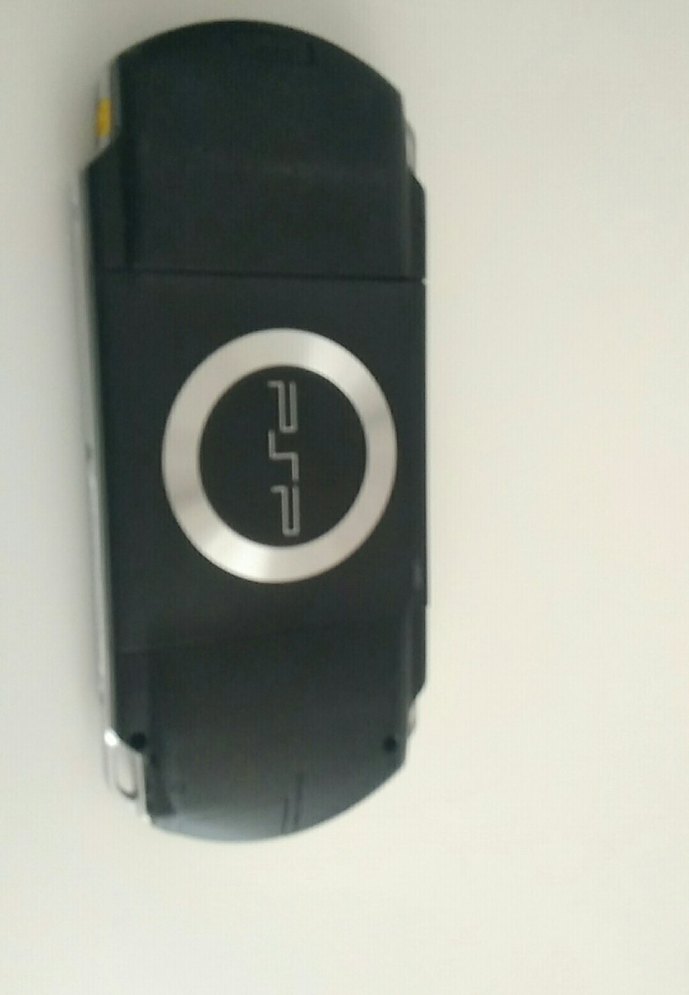 Sony PlayStation PSP Taşınabilir 
 Konsolu Siyah ps2 takaslıktır - Görsel 3