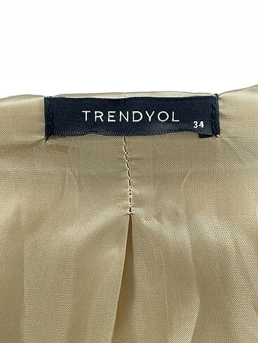 34 Beden çeşitli Renk Trendyol & Milla Blazer %70 İndirimli.