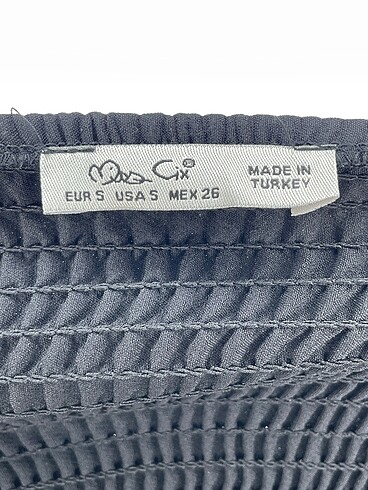 s Beden siyah Renk Vintage Love Bluz %70 İndirimli.