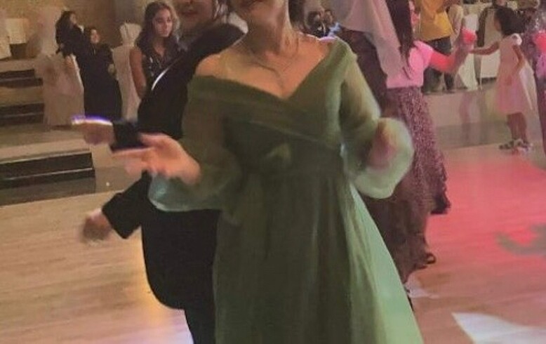38 Beden yeşil Renk Abiye