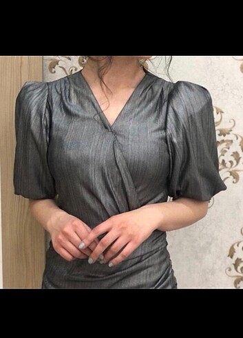 Koton Vatkalı mini gece elbisesi 